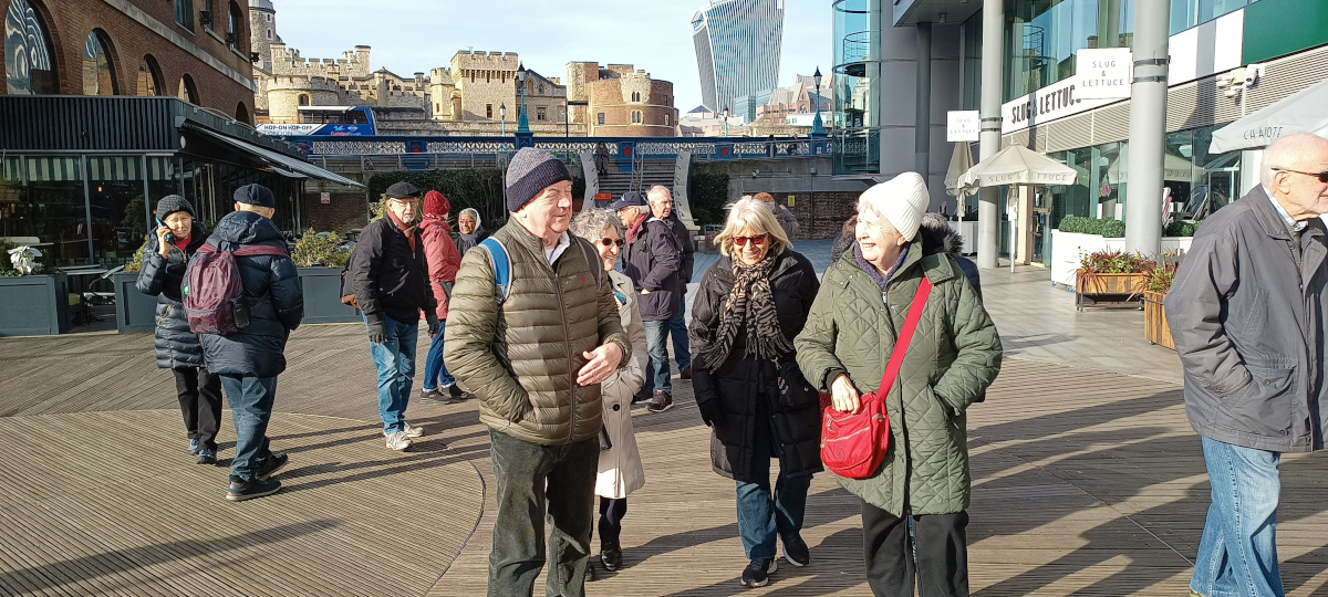 Excellent Walking through Wapping!