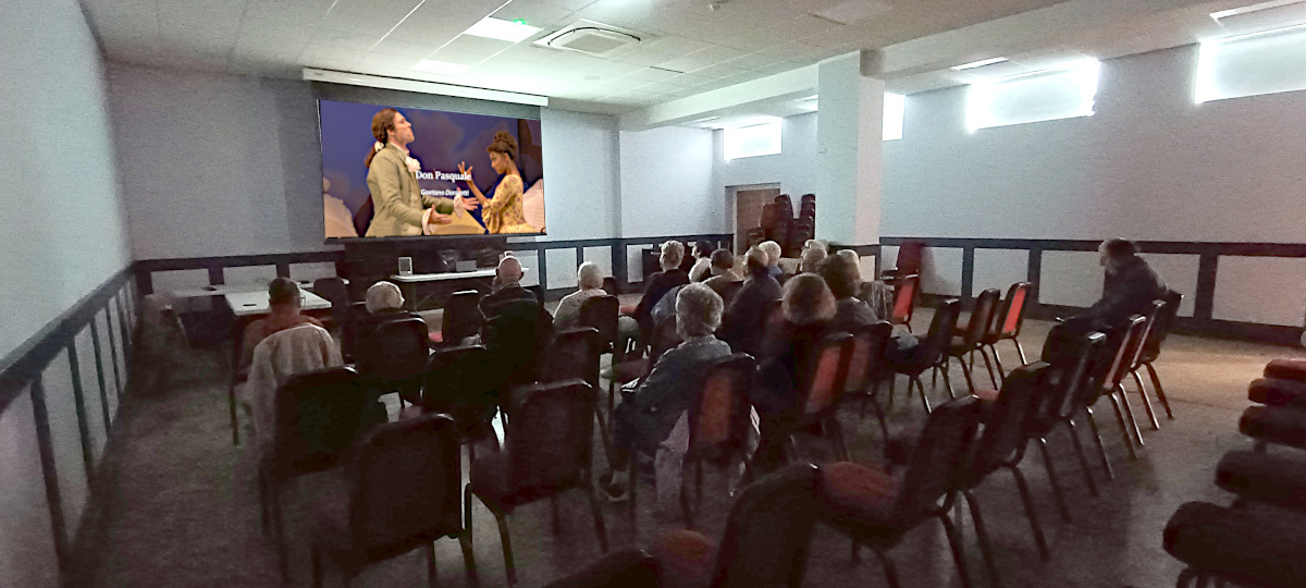 Opera Lovers Overture Gets Ovation!
